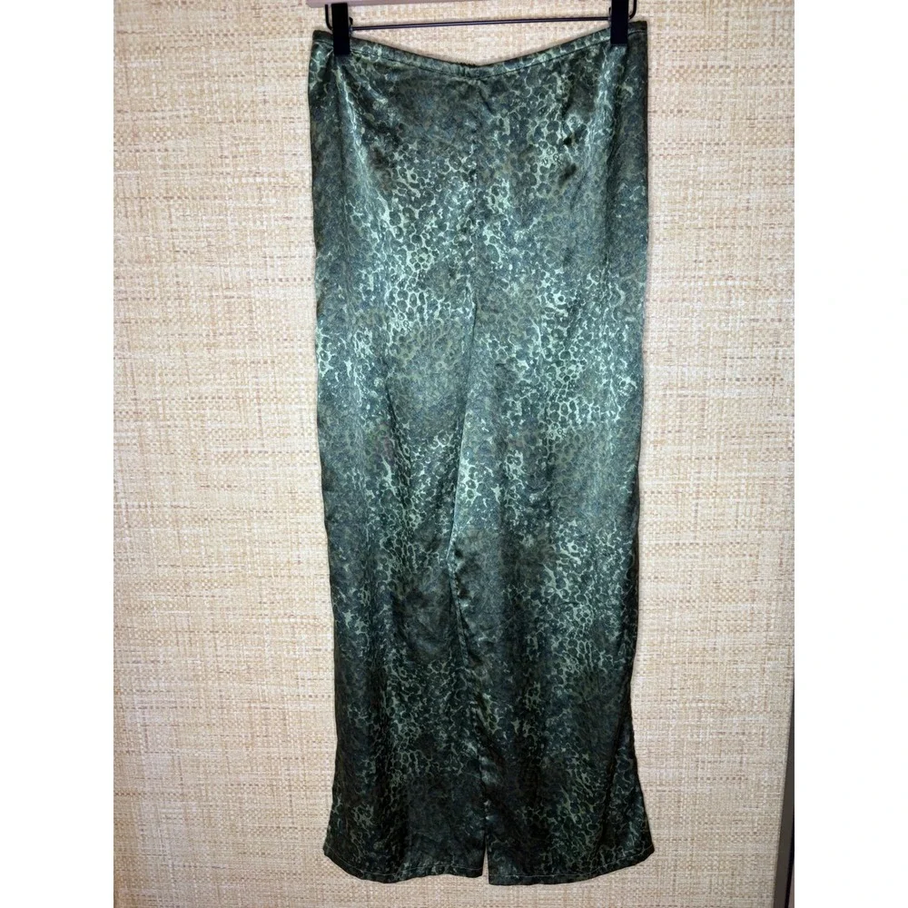 Victorias Secret Olive Green Leopard Satin Pajama Set Tank Pants Medium